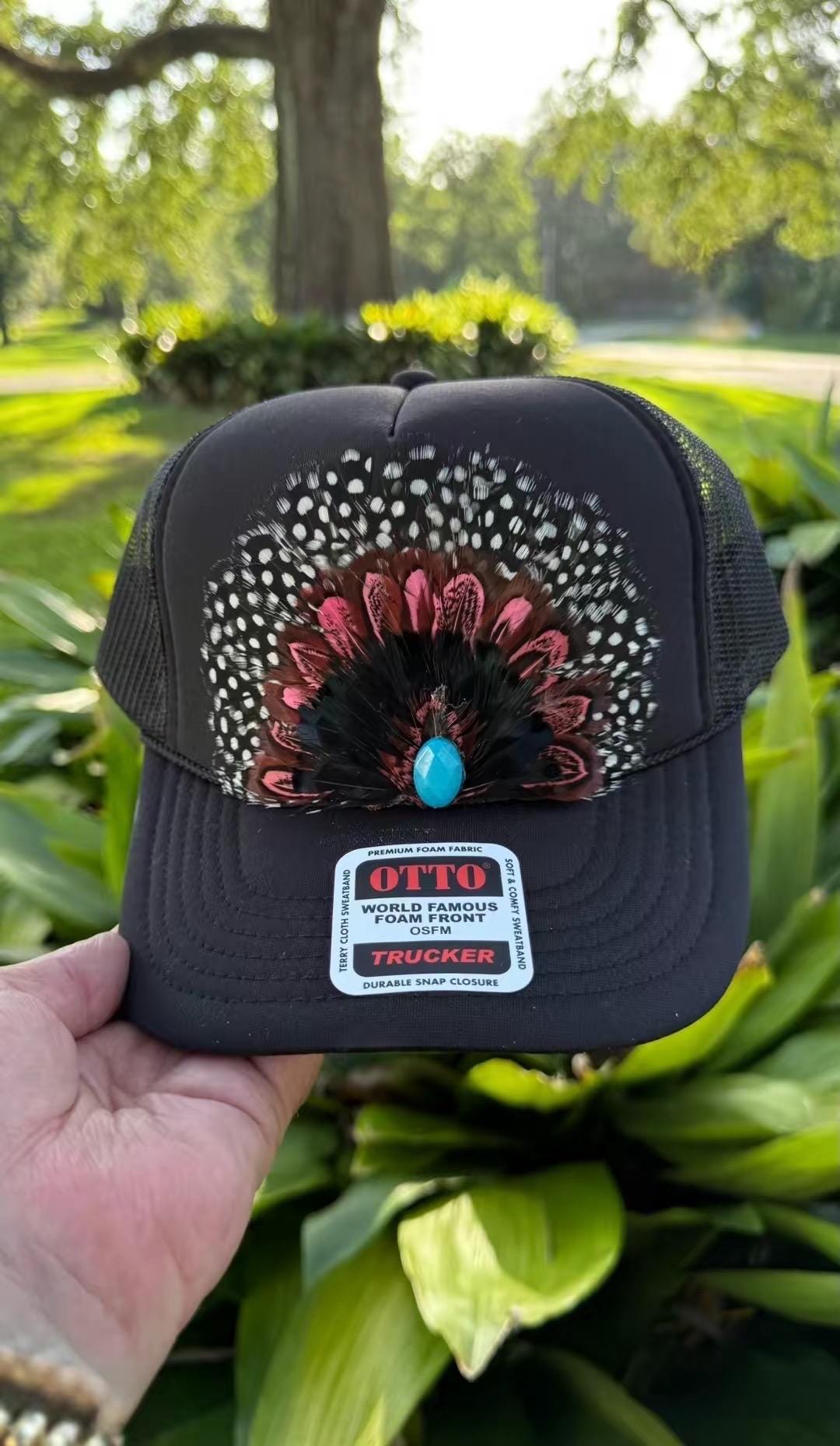 Feather Fan Trucker Hat - Style 2
